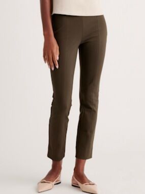 Quince Ultra-Stretch Ponte Pintuck Ankle Pants